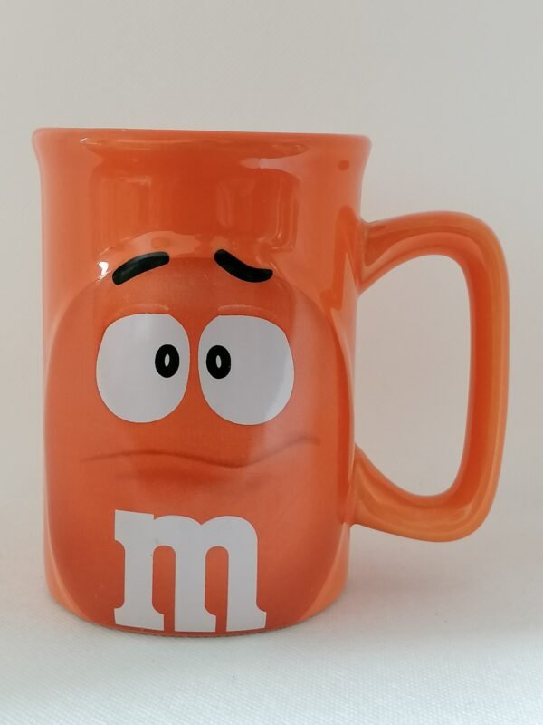 mug m&m's couleur orange