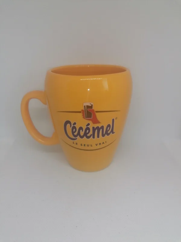 Tasse cécémel