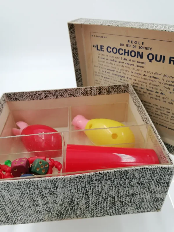 jeu société le cochon qui rit 2 joueurs complet et en bon état vintage année 60