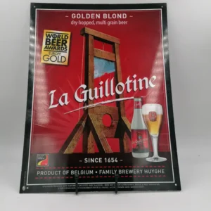 Plaque Publicitaire en plexiglass en bon état général de la marque de bière "La Guillotine".