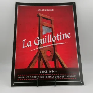 Plaque Publicitaire en plexiglass en bon état général de la marque de bière "La Guillotine".