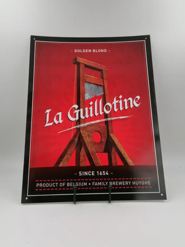 Plaque Publicitaire en plexiglass en bon état général de la marque de bière "La Guillotine".