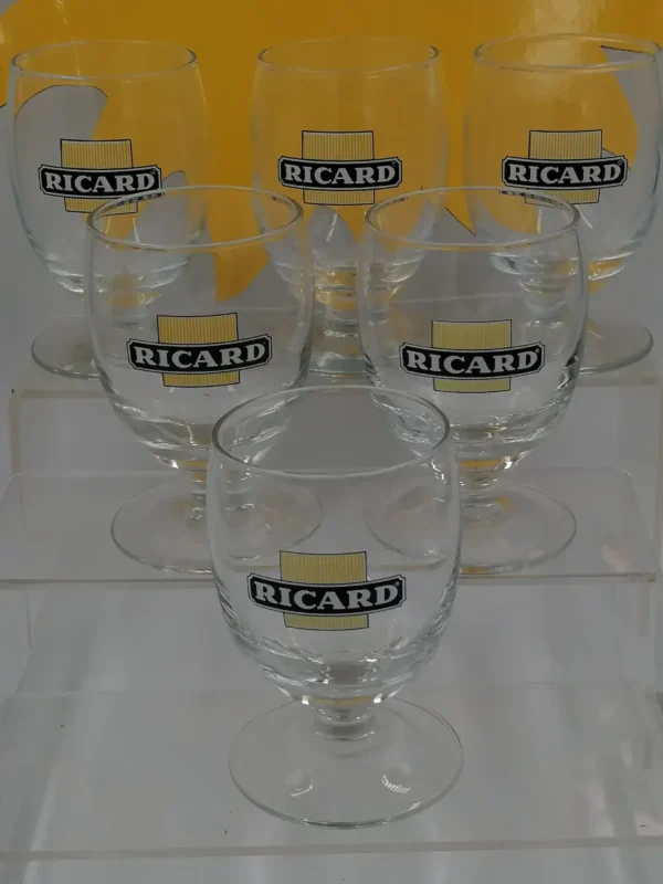 6 verres Ricard + 1 gratuit