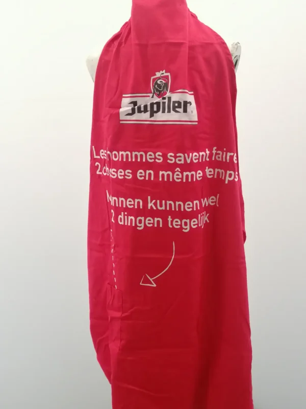 tablier jupiler les hommes savent faire 2 choses en même temps