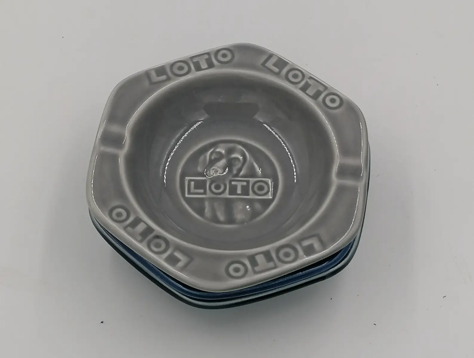 cendrier Loto